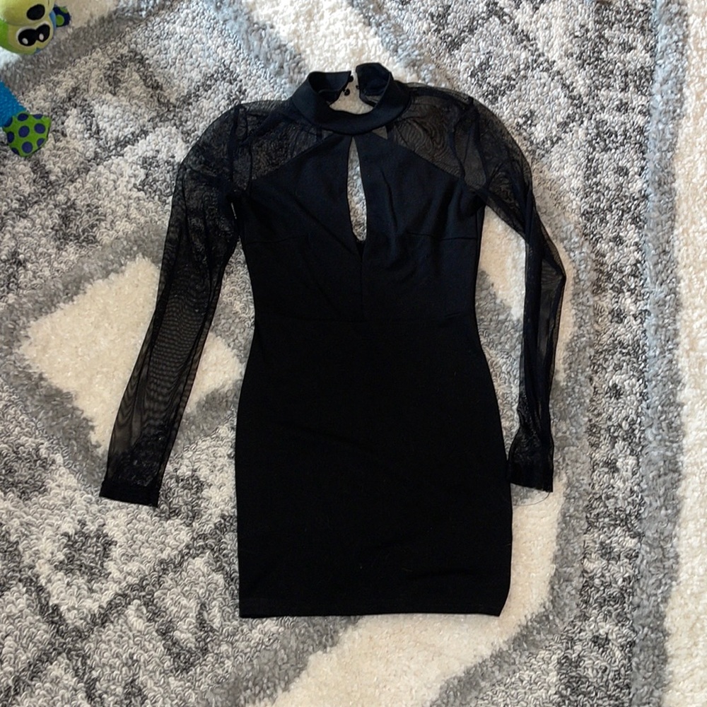 Black chest cut out mesh dress XS